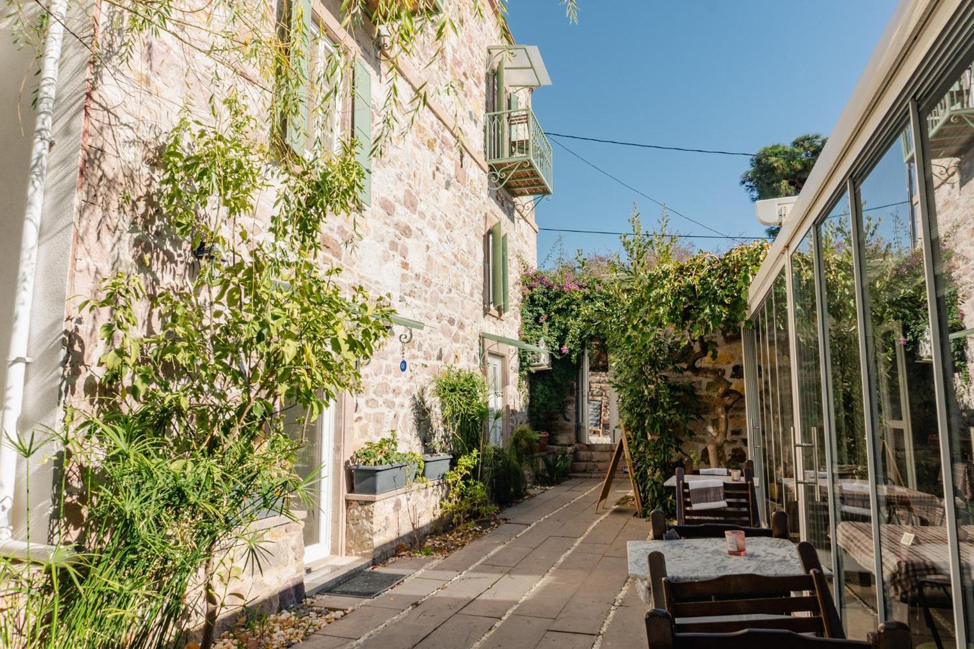 فندق Cunda Ilios Ayvalı المظهر الخارجي الصورة