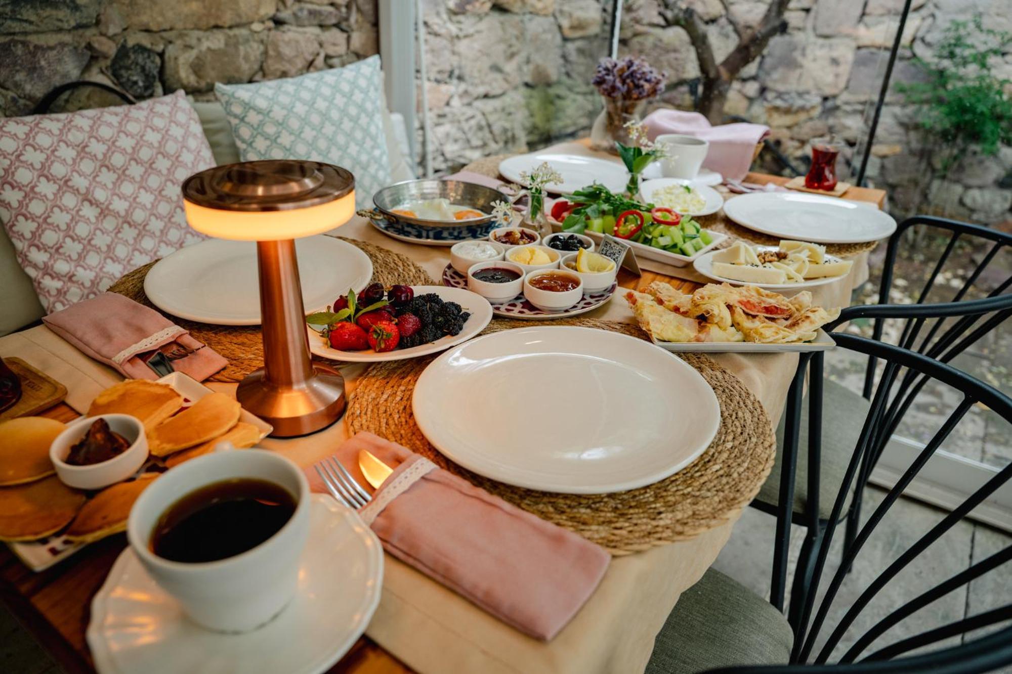 فندق Cunda Ilios Ayvalı المظهر الخارجي الصورة
